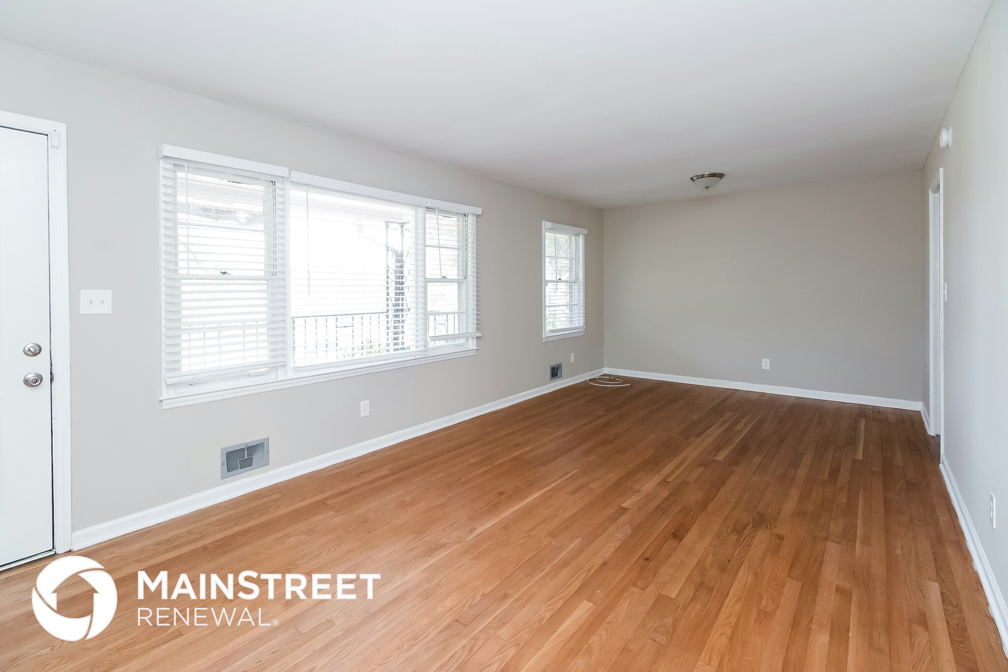 Building Photo - 6120 Longino Dr