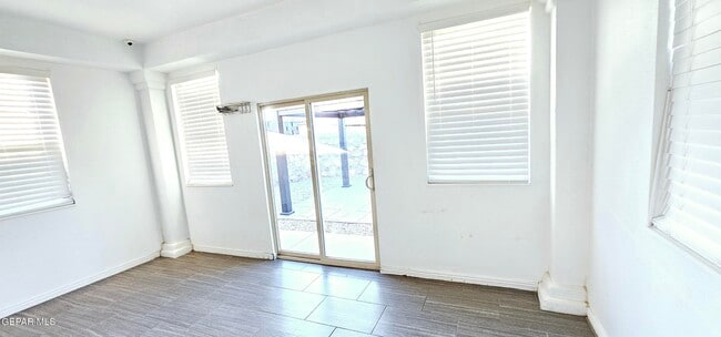 Building Photo - 3151 Red Velvet Pl