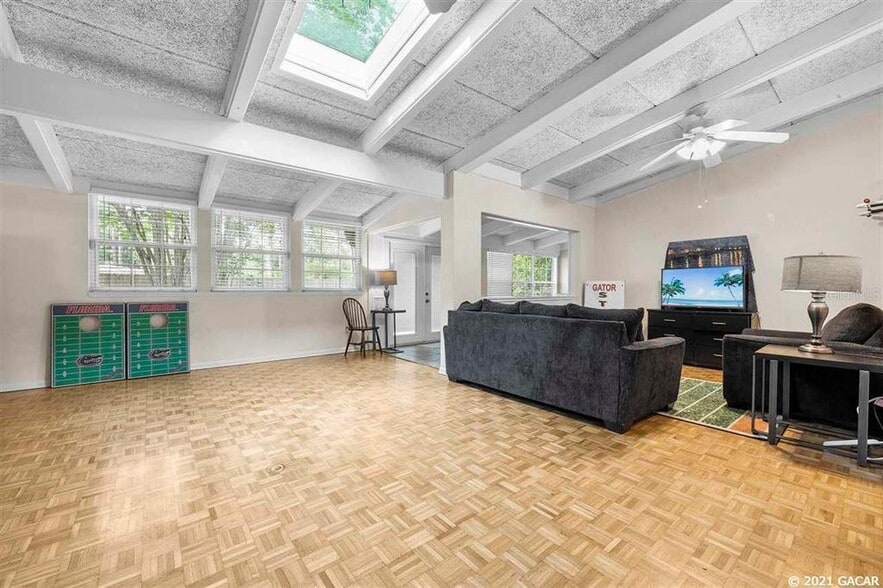 Building Photo - 3028 NW 2nd Ave