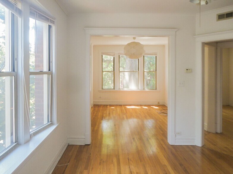 Primary Photo - 5103 N Winchester Ave
