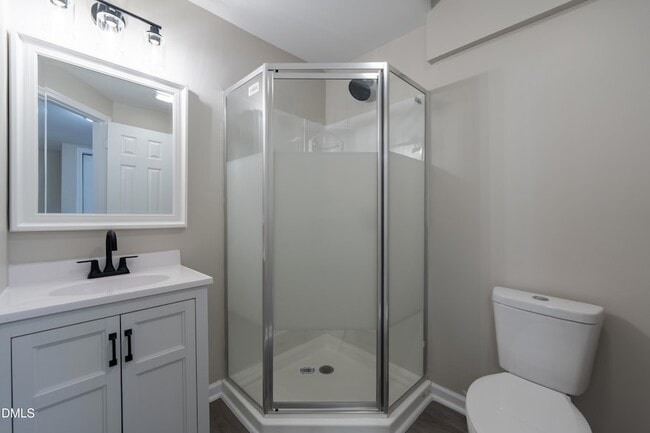 Building Photo - 1001 S Layton Ave