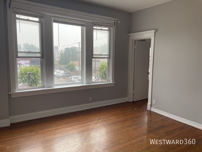 Building Photo - 1550 N Homan Ave.