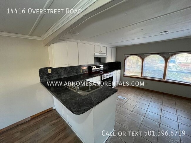 Building Photo - 14416 Overstreet Rd