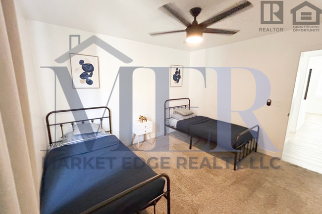 Building Photo - 3Bed/2Bath Furnished Home 2 Car Gar - 19th...
