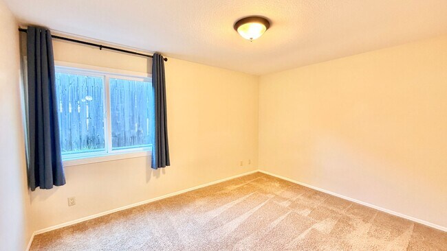 Building Photo - Sweet Two-Story Home with Amazing Views in Bonsall, Overlooking the San Luis Rey Downs Preserve!