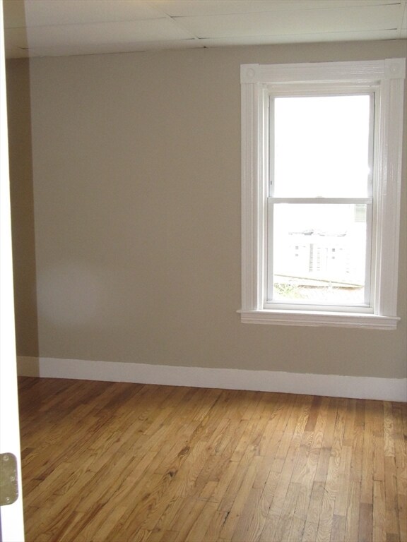 Building Photo - 2 Sturgis St