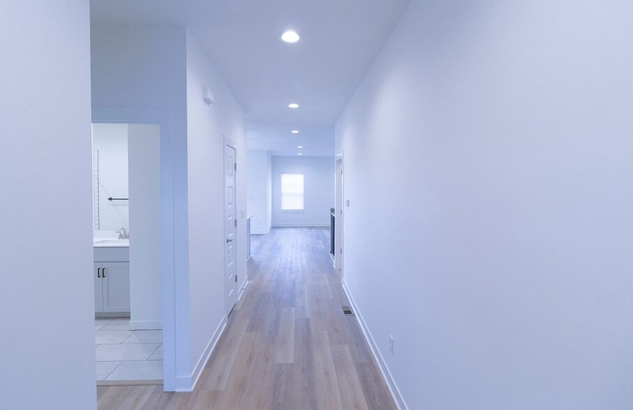 Building Photo - 19638 W 200th St