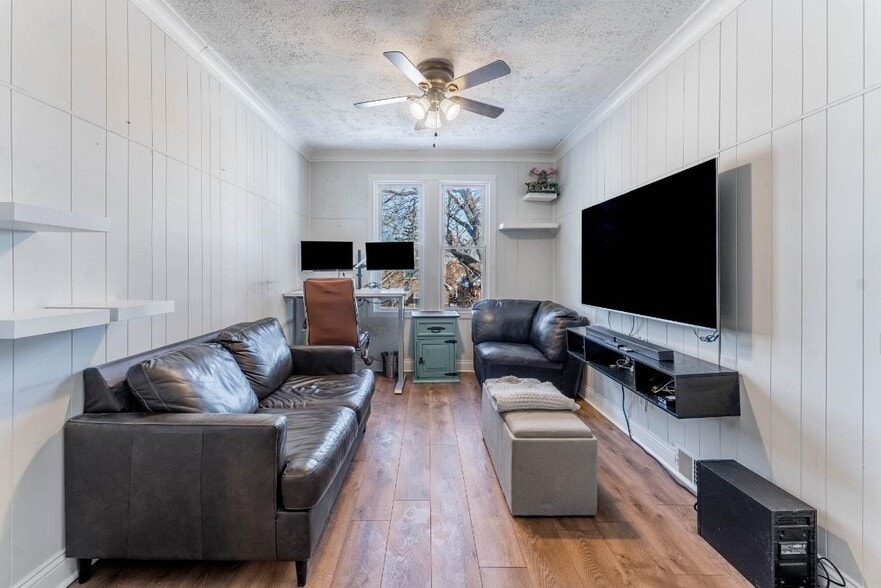 Building Photo - 6337 W Patterson Ave