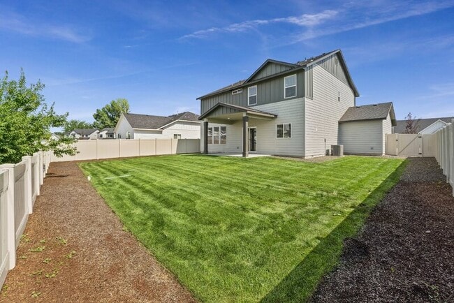 Building Photo - 2951 S Alcamo Wy