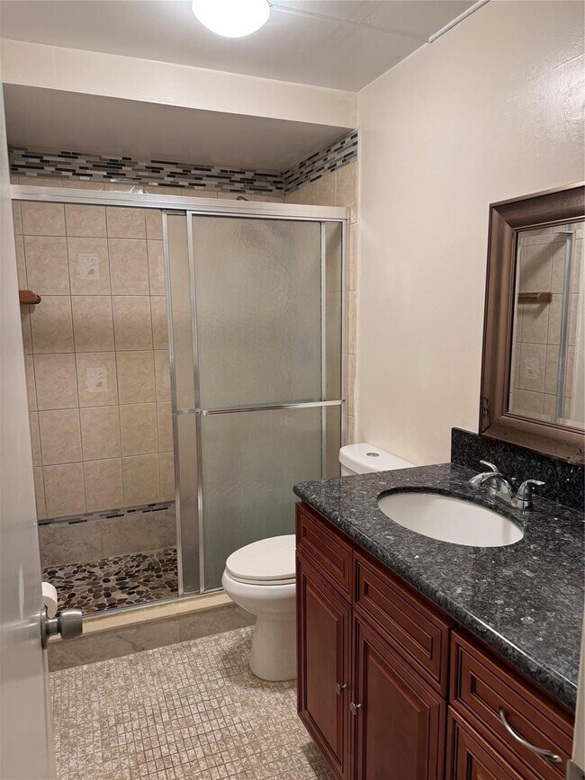 Building Photo - 3250 NW 85th Ave