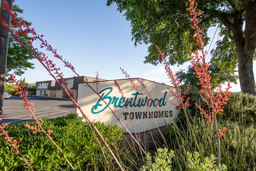 Brentwood Townhomes 5506 Grover Ave Austin TX 78756 Apartment Finder