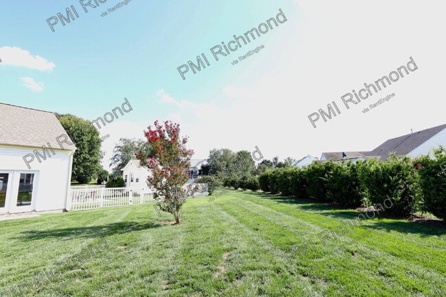 Building Photo - 14669 Sailboat Cir