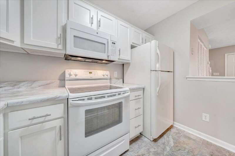 Building Photo - 230 Tinkerview Dr