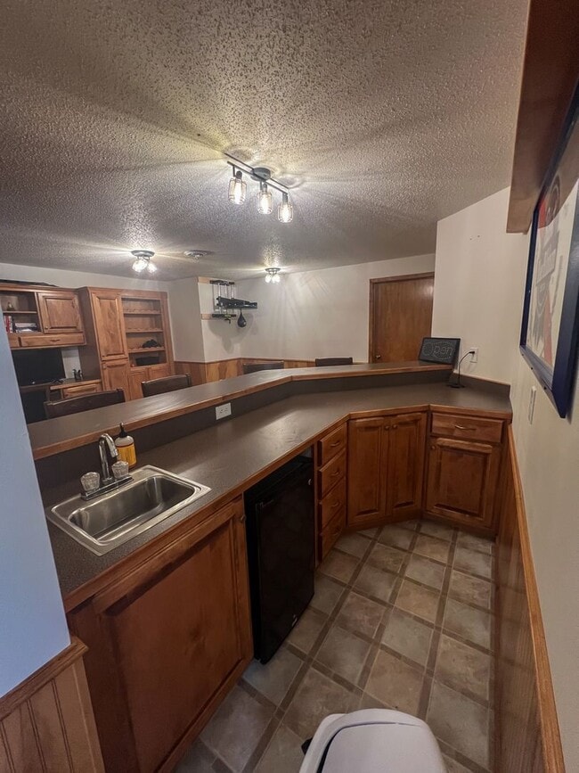 Building Photo - Single Family Home in Moorhead!