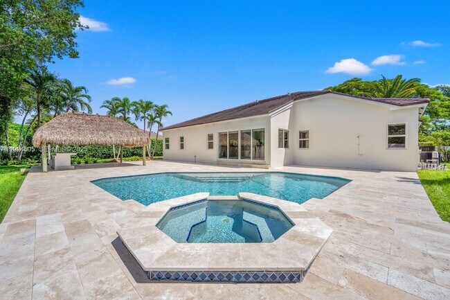 Building Photo - 16160 SW 89th Pl