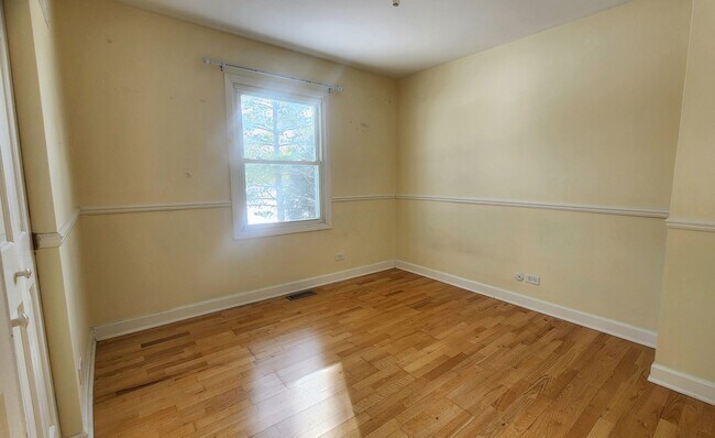 Building Photo - 5 Castlegate Ct