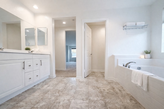 Building Photo - 21171 Broken Stone Ct