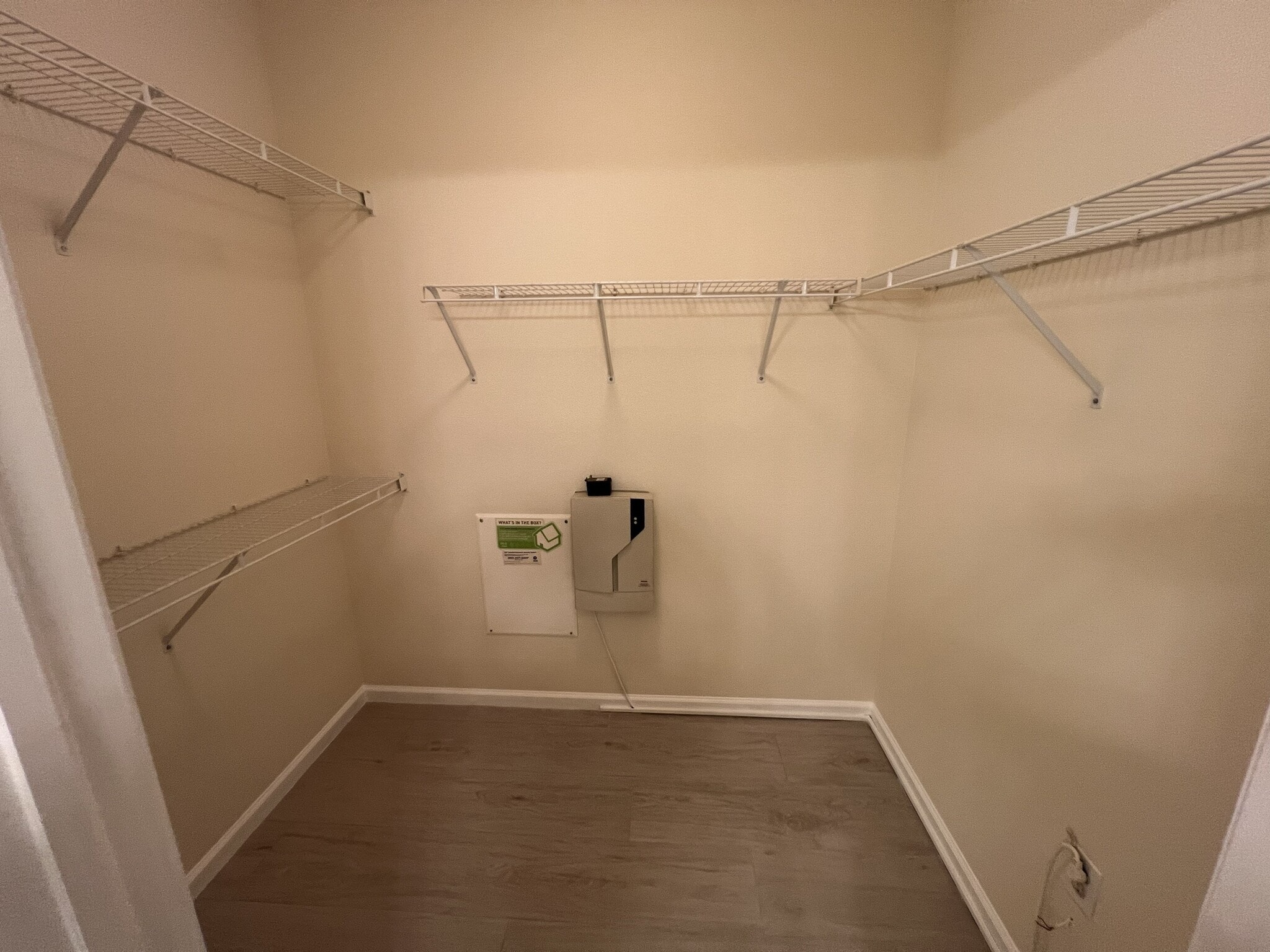 Building Photo - 2128 River Turia Cir