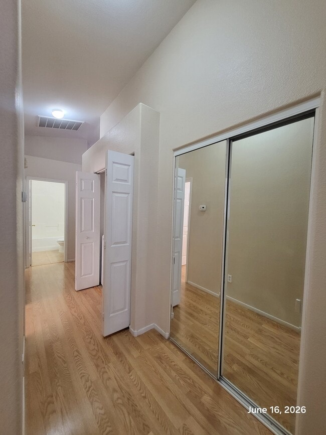 Building Photo - 4523 Sparwood Dr