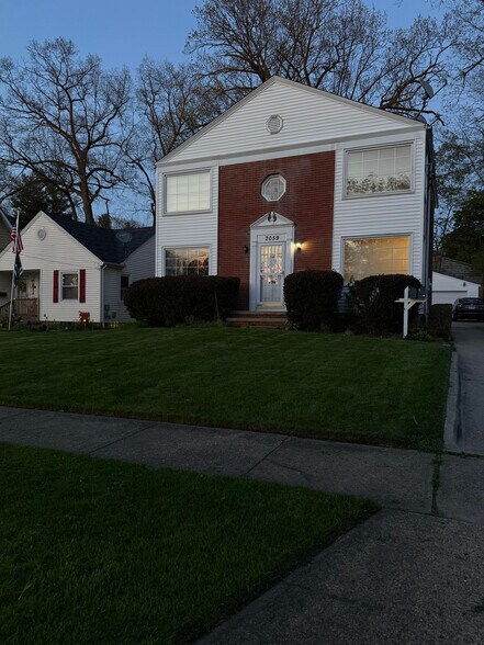 Building Photo - 2059 12th St