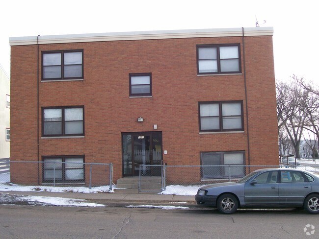 Building Photo - 1022 Arkwright St