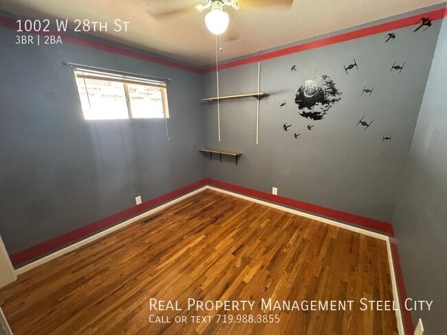 Building Photo - 1002 W 28th St