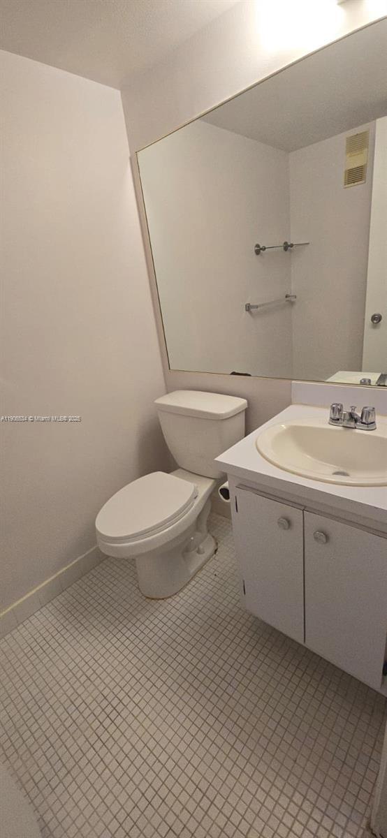 Building Photo - 1200 NW 87th Ave