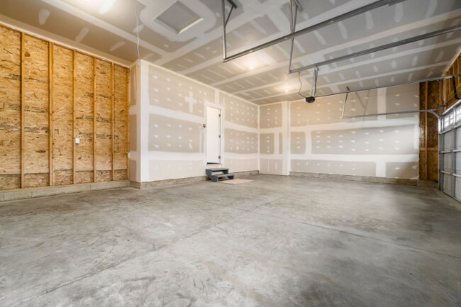 Building Photo - 215 Whitetail Trail