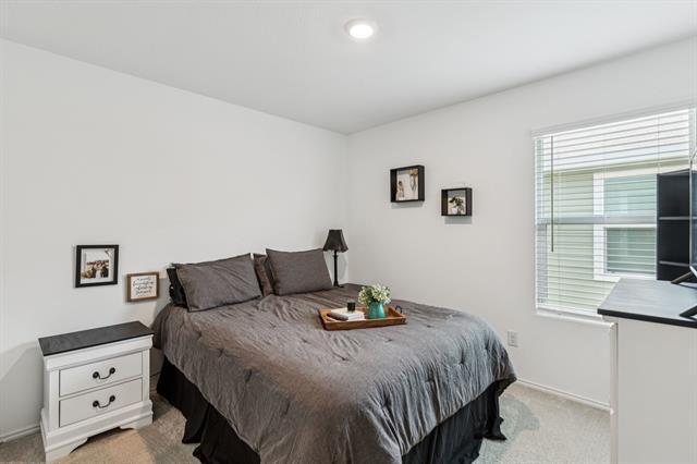 Building Photo - 7408 Bluebell Ln