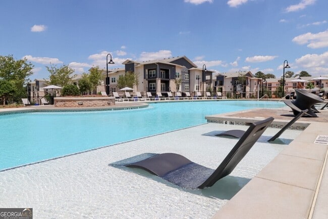 Building Photo - 300 Hwy 81