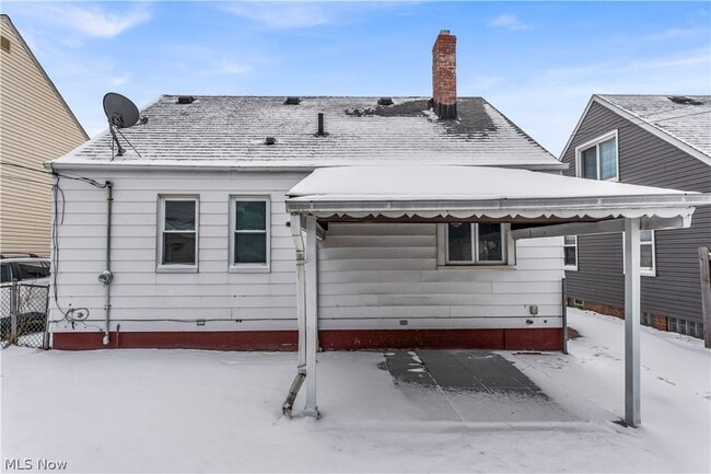 Building Photo - 22501 Arms Ave