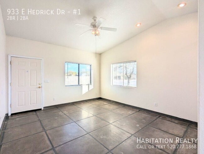 Building Photo - 933 E Hedrick Dr