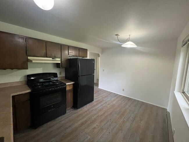 Building Photo - 1315 21st St