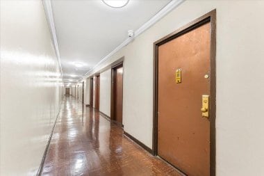 Building Photo - 825 Morrison Ave