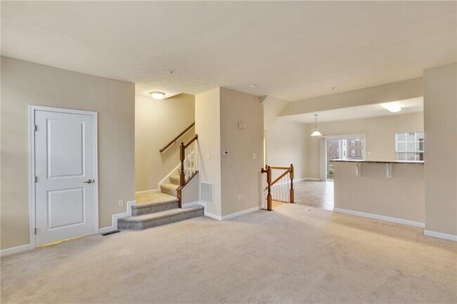 Building Photo - 620 Fairgate Drive