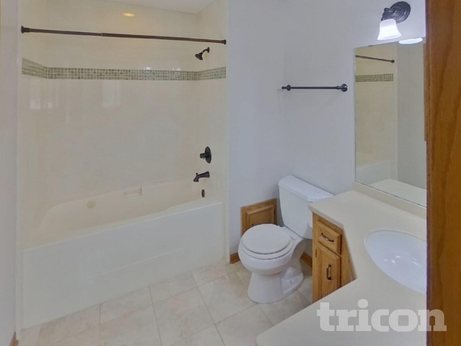 Building Photo - 17295 Hibiscus Ave