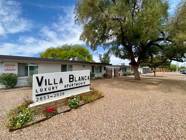 Primary Photo - Villa Blanca