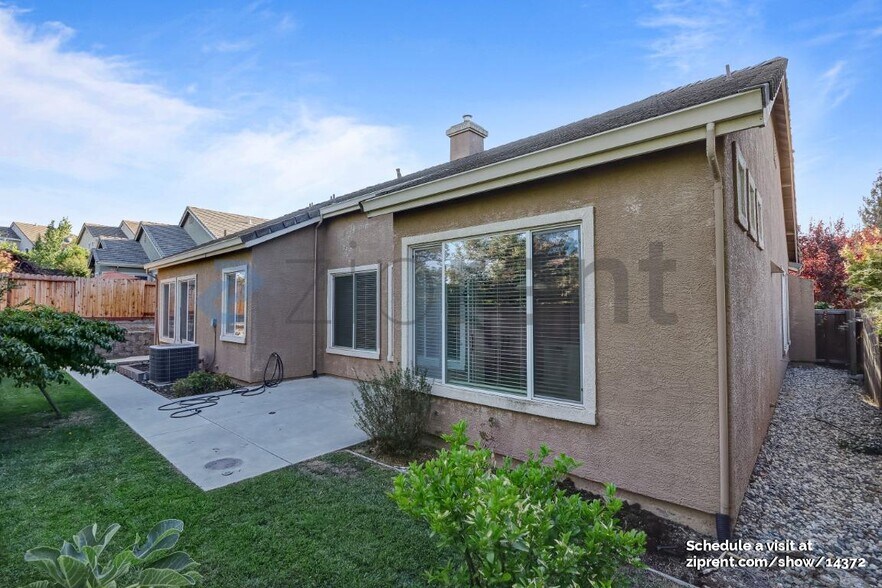 Building Photo - 856 Morningside Dr