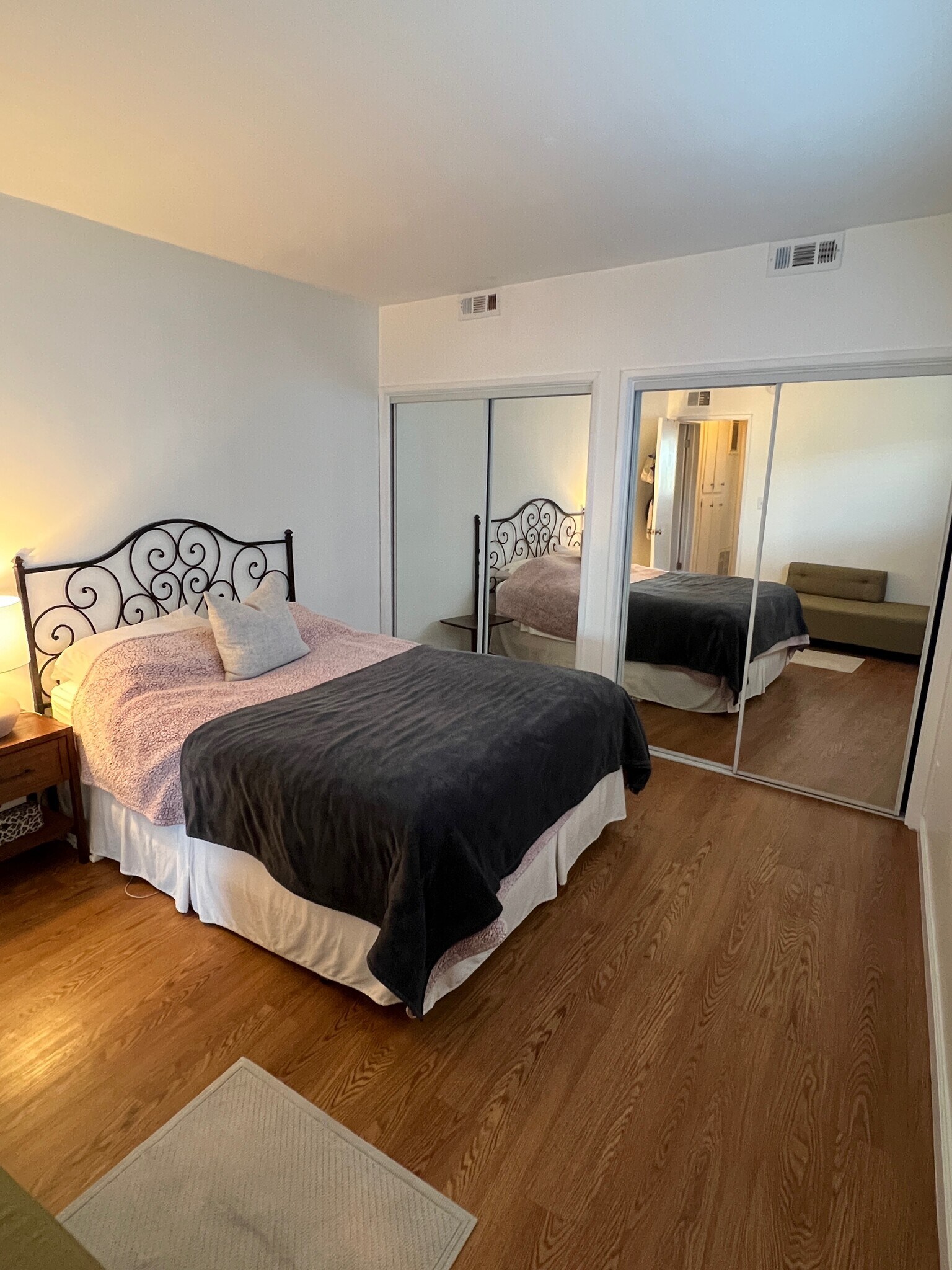 Building Photo - 6655 Esplanade