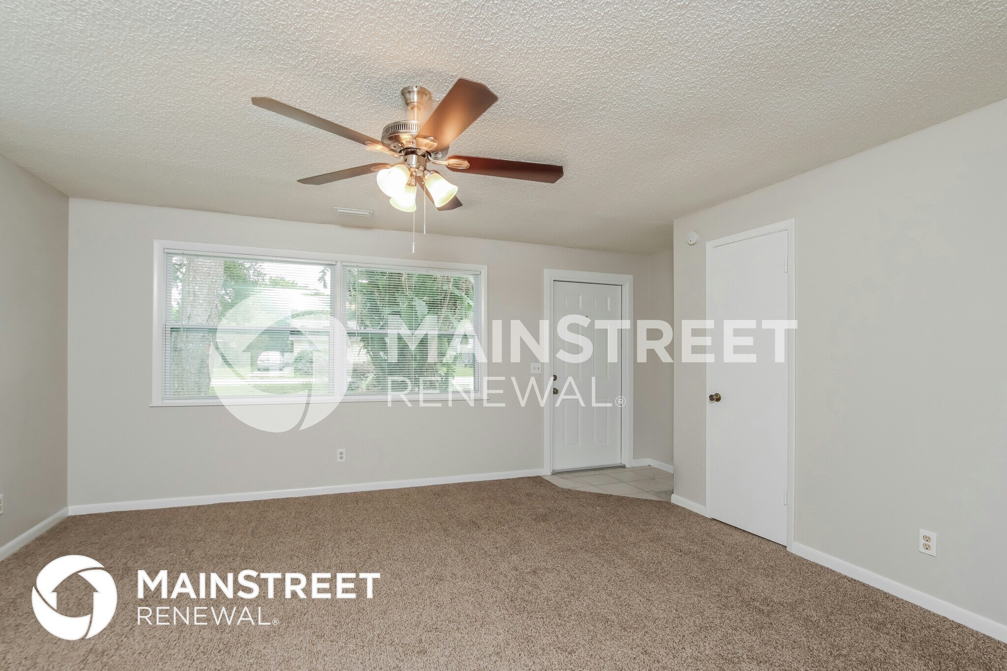 Building Photo - 3226 1st Pl