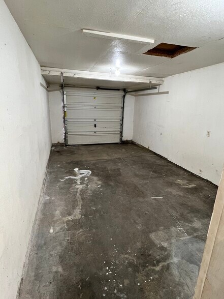 Building Photo - 1219 Arlington Dr