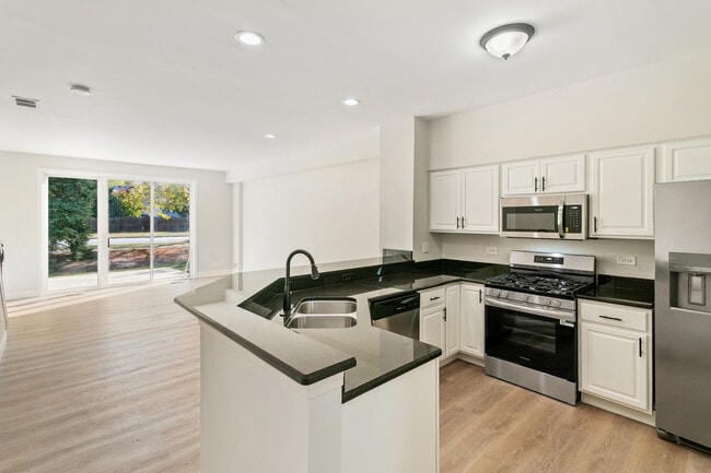 Building Photo - 2513 Arcadia Cir