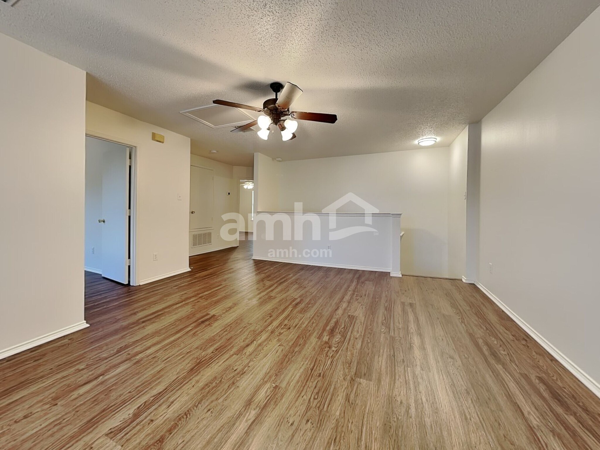 Building Photo - 1699 Wildrose Dr