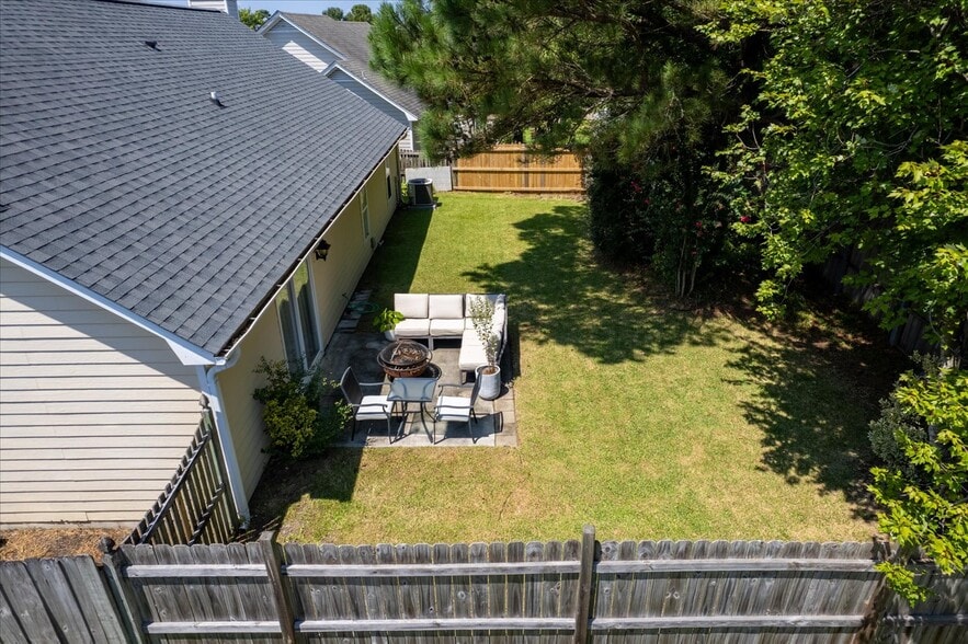 Back Yard & Patio - 2204 Loblolly Ct