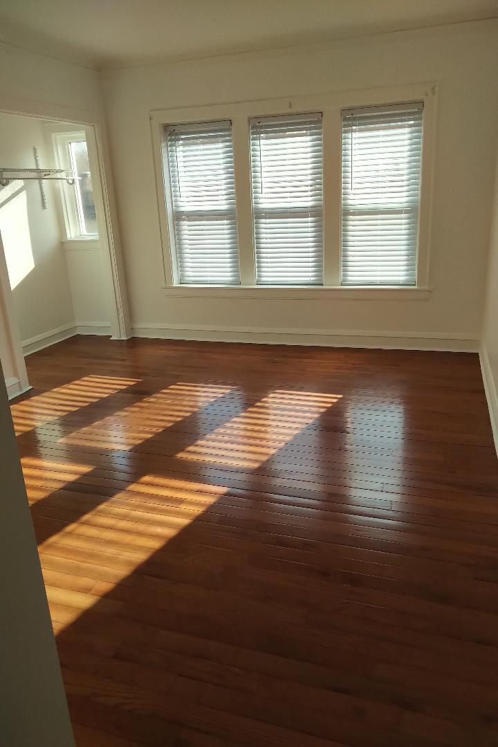 Main Room - 6108 W Addison St