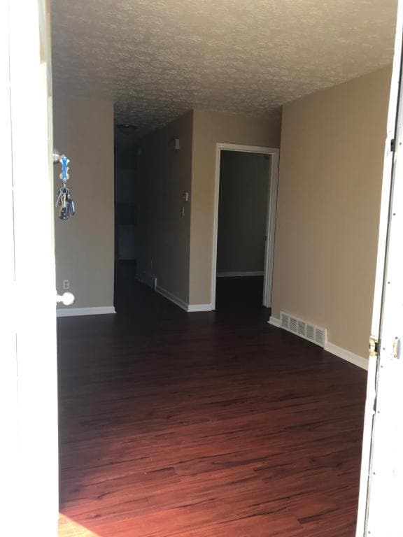 Building Photo - 1811 Dalton Ct