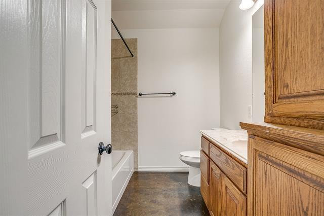 Building Photo - 723 Hometown Vlg Ct