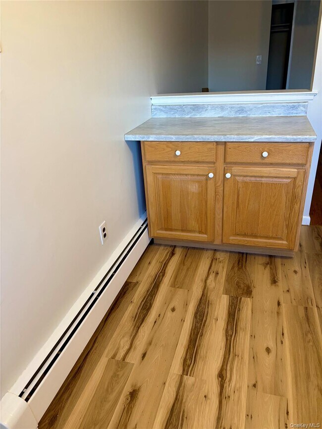 Building Photo - 810 Blooming Grove Turnpike