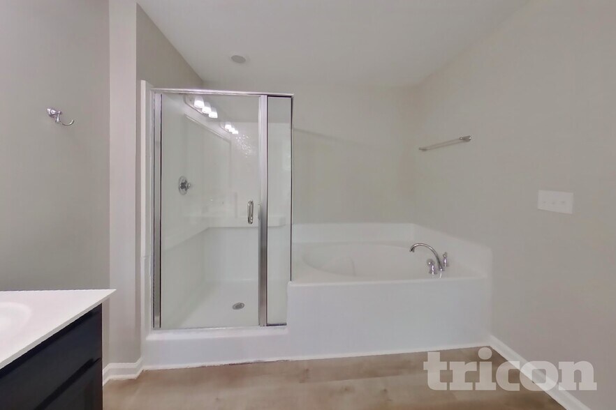 Building Photo - 409 Eastfair Dr