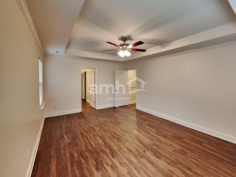 Building Photo - 3915 Dignity Ct